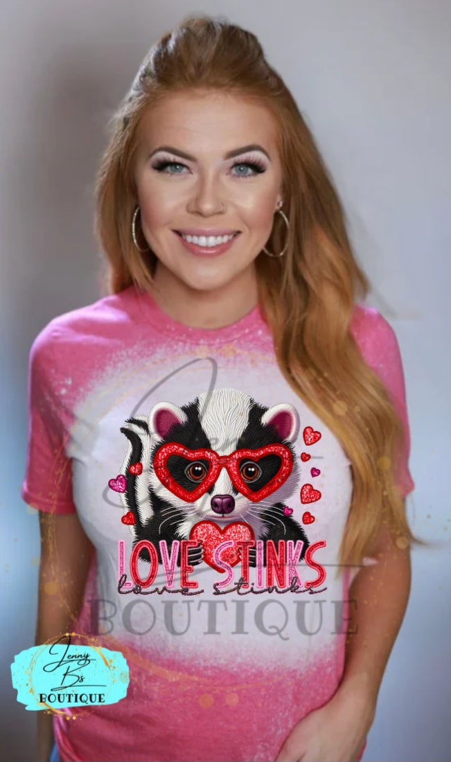 Love Stinks Tee